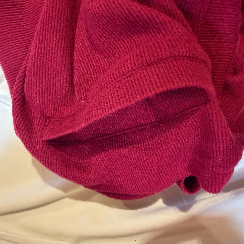 BEAUTIFUL CRANBERRY XL WESTBOUND TOP W POCKETS - Picture 6 of 7